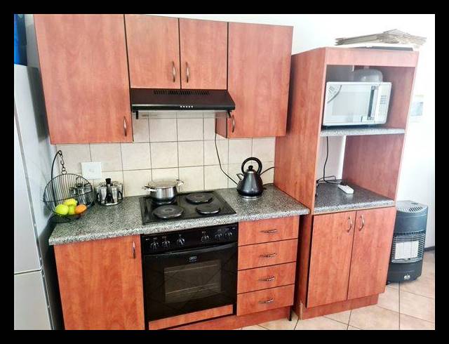 1 BEDROOM TOWNHOUSE FOR SALE IN TERENURE